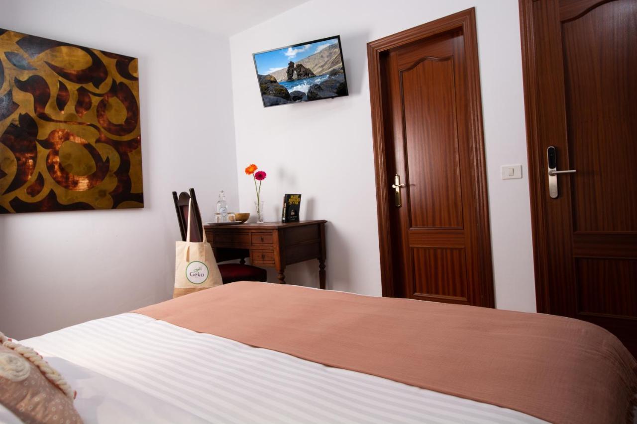 Geko Hotels Los Llanillos ภายนอก รูปภาพ