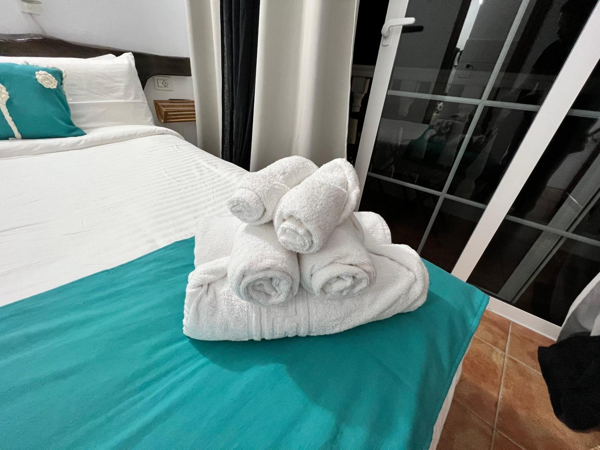 Geko Hotels Los Llanillos ภายนอก รูปภาพ