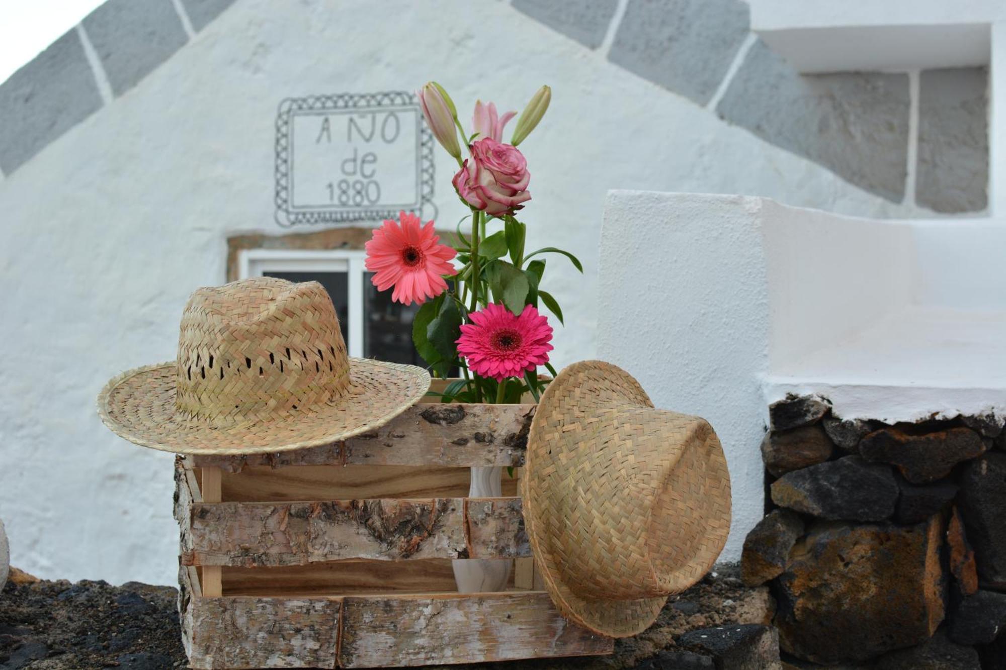 Geko Hotels Los Llanillos ภายนอก รูปภาพ
